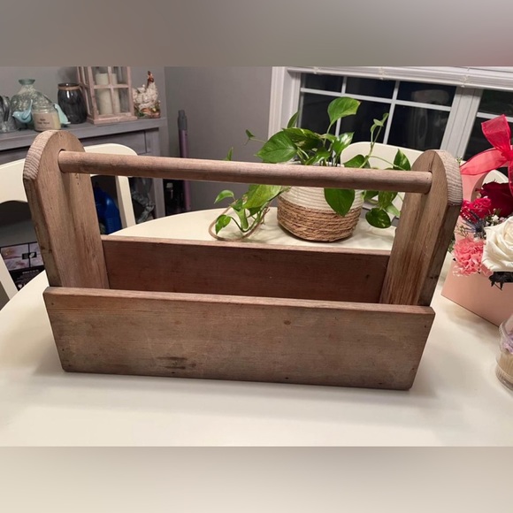 Antiques wood tool box - Picture 1 of 3